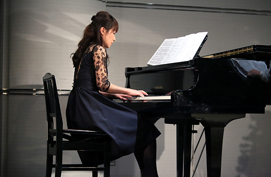 Piano Lesson ヴォーカリスト 清水 裕子 Shimizu Yuko 芦屋 神戸 大阪